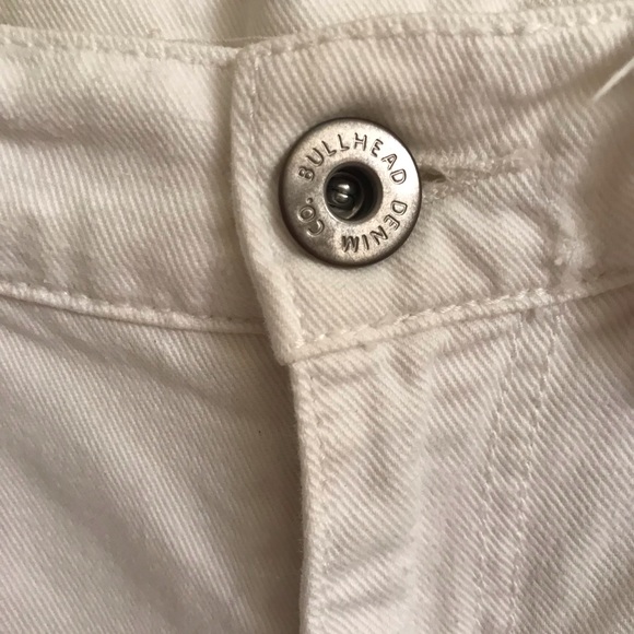 Bullhead Pacsun White high wasted Jean Shorts - Picture 3 of 4